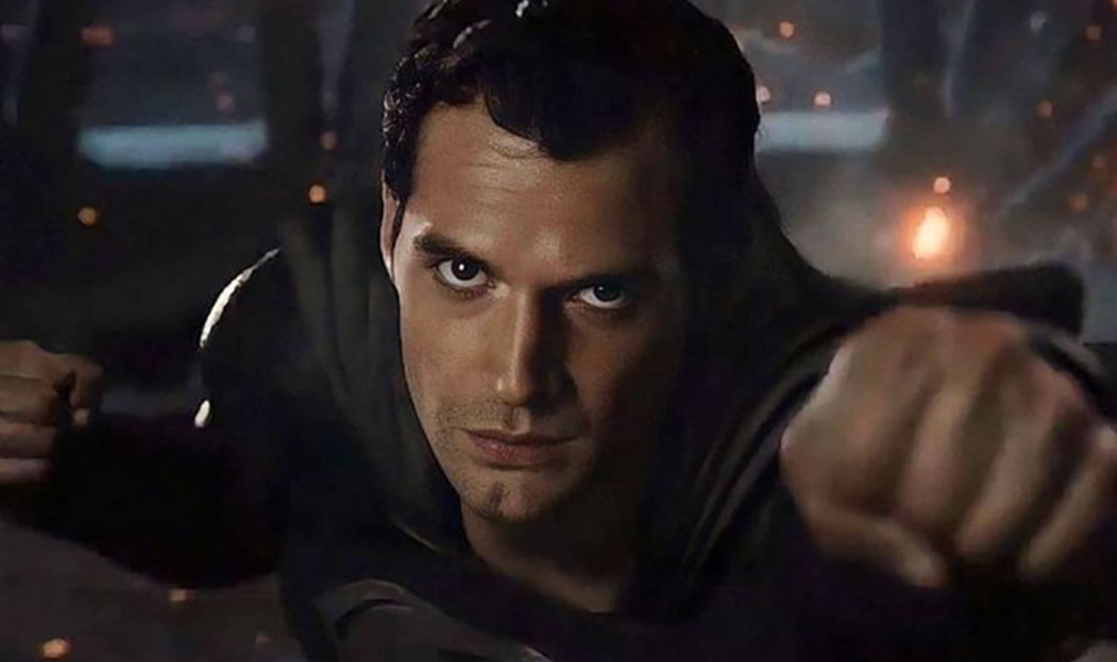 The Flash: DC Studios Reportedly Debating Including a Henry Cavill Superman  Cameo