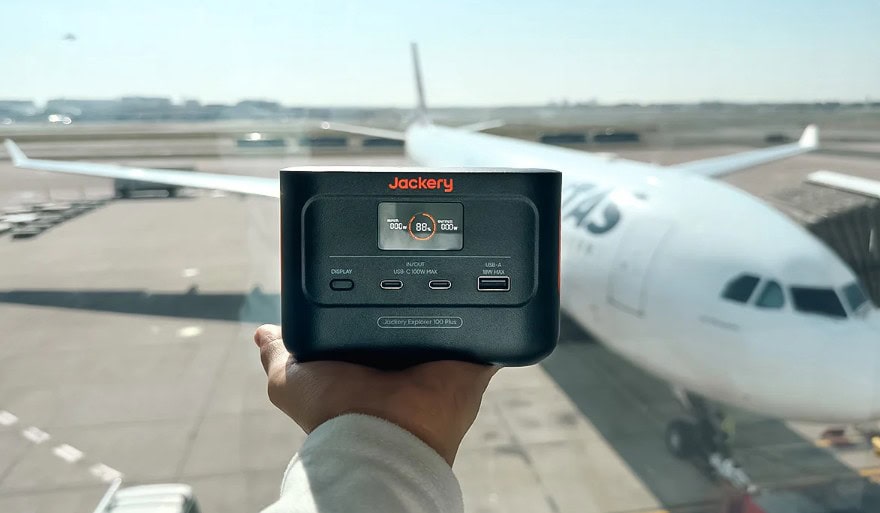 Portable power station at airport